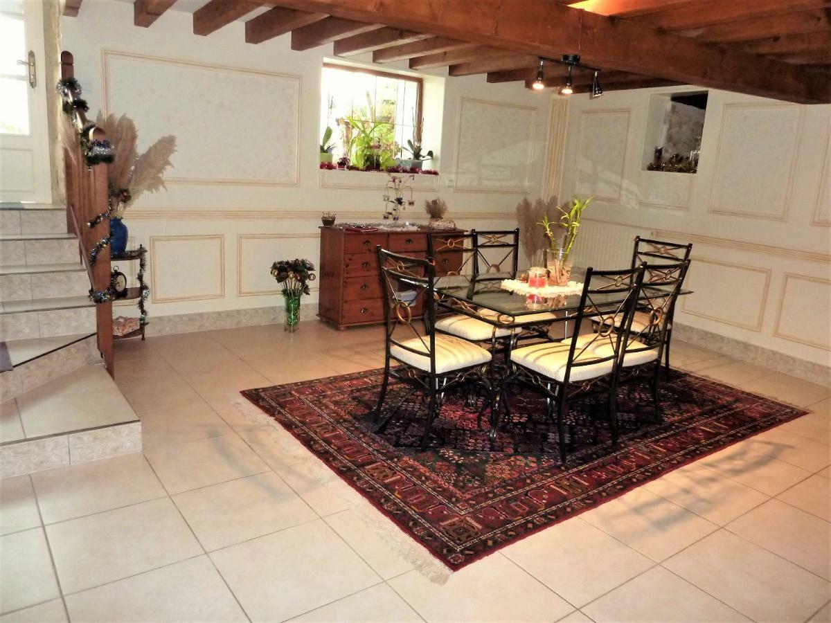 Bed and Breakfast Le relais de la cure à Saint-Juire-Champgillon Extérieur photo