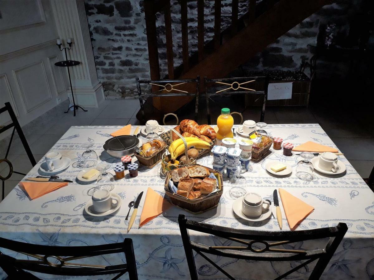 Bed and Breakfast Le relais de la cure à Saint-Juire-Champgillon Extérieur photo